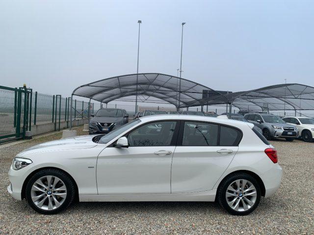 BMW 120 d xDrive 5p. Urban