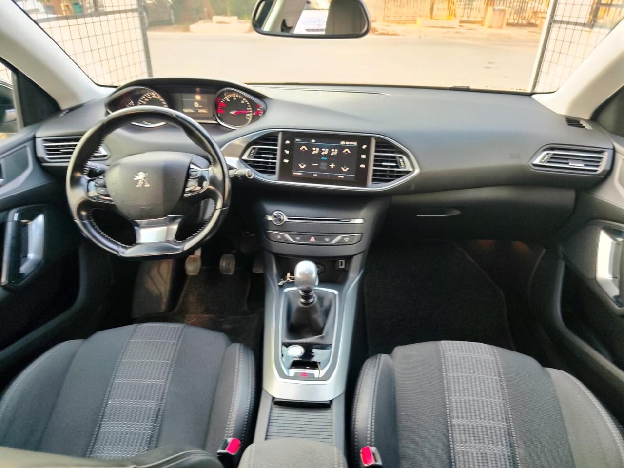 PEUOGET 308 1.6 HDI 120 CV ALLURE