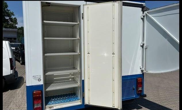 Foodtruck PESCHERIA FRIGGITORIA Renault Master TD