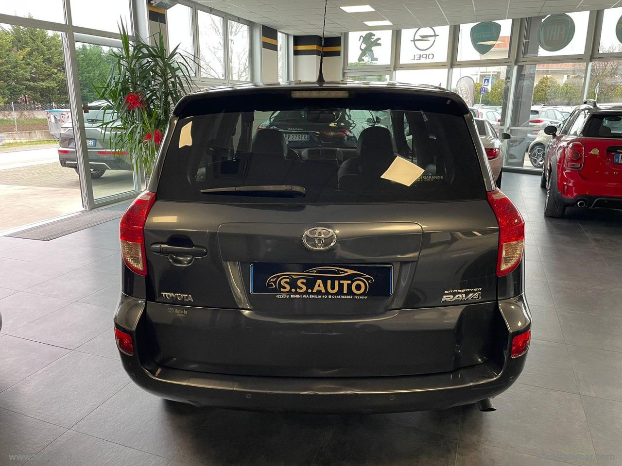 TOYOTA RAV4 Crossover 2.2 D-4D 177 CV Luxury