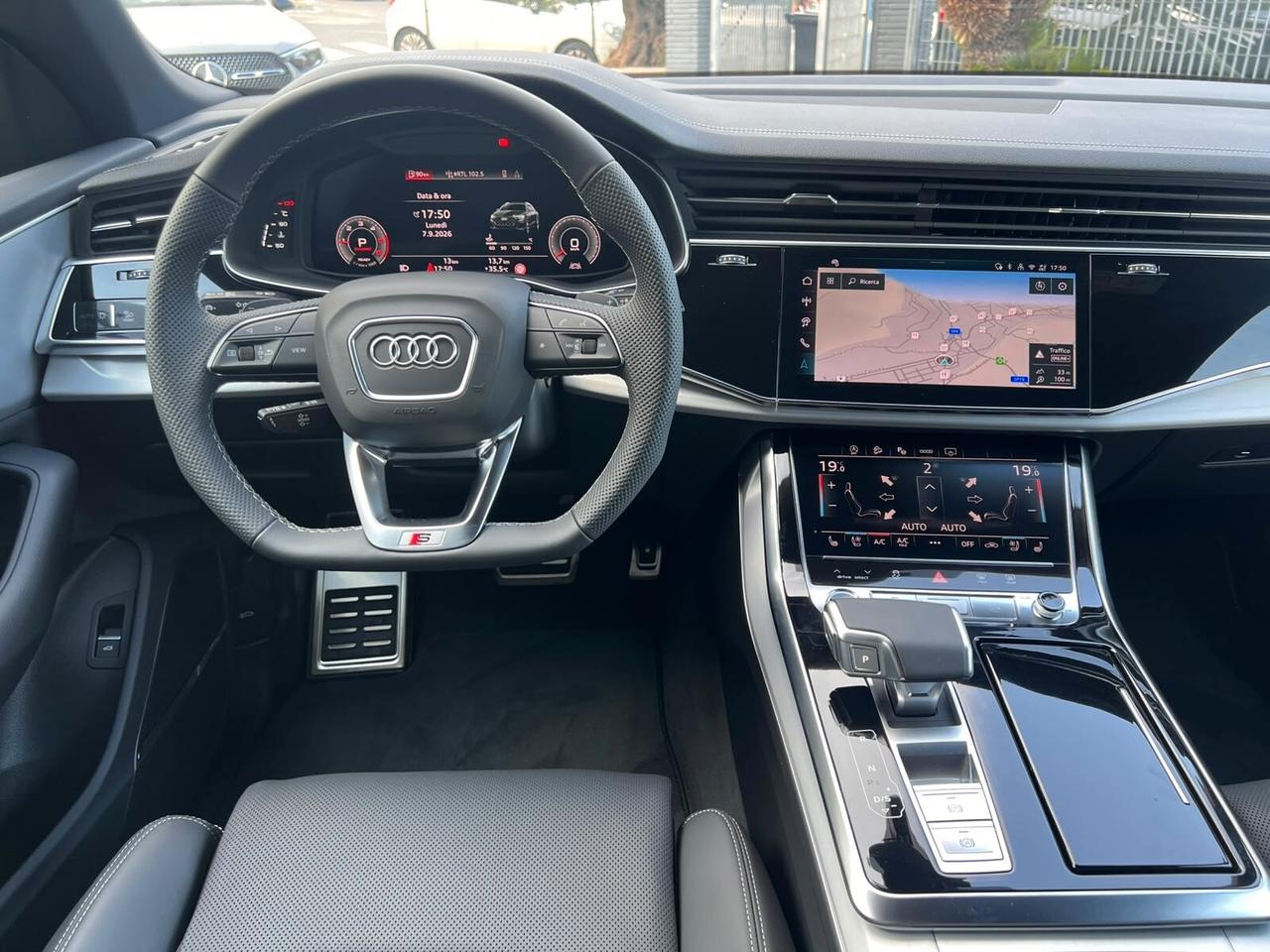 Audi Q8 50TDI S line *TETTO*FULL