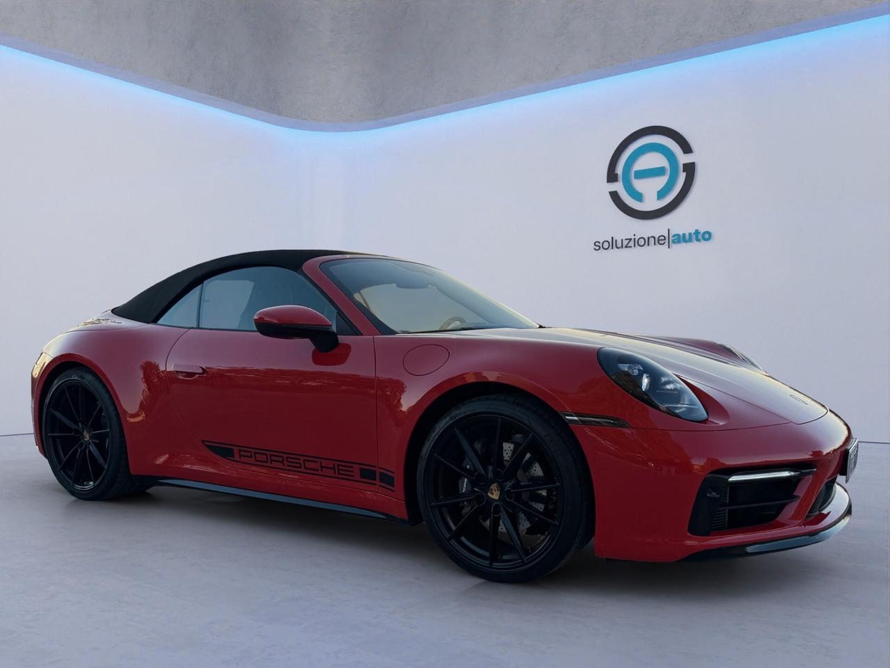 Porsche 911 Carrera Cabriolet 992