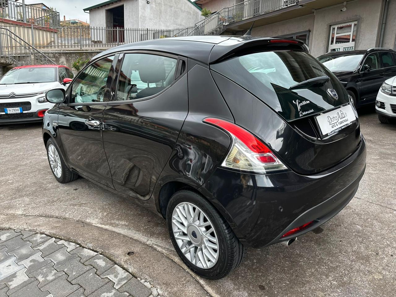 Lancia Ypsilon 1.3 MJT 16V 95 CV 5 porte S&S Gold