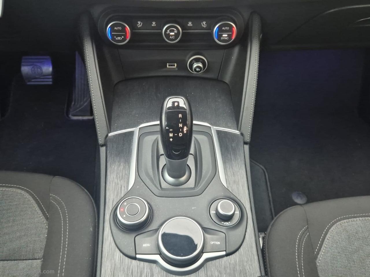 ALFA ROMEO Stelvio 2.2 T.diesel 210 CV AT8 Q4 Bus.