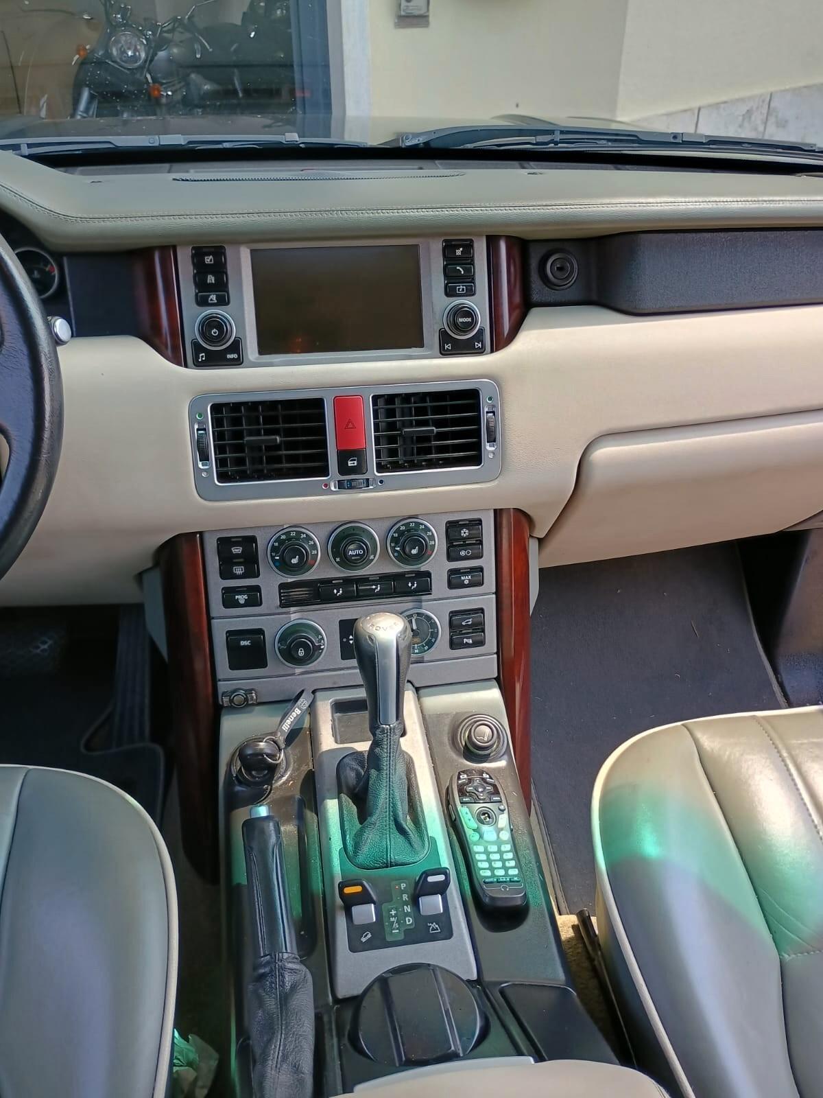 Land Rover Range Rover Legno