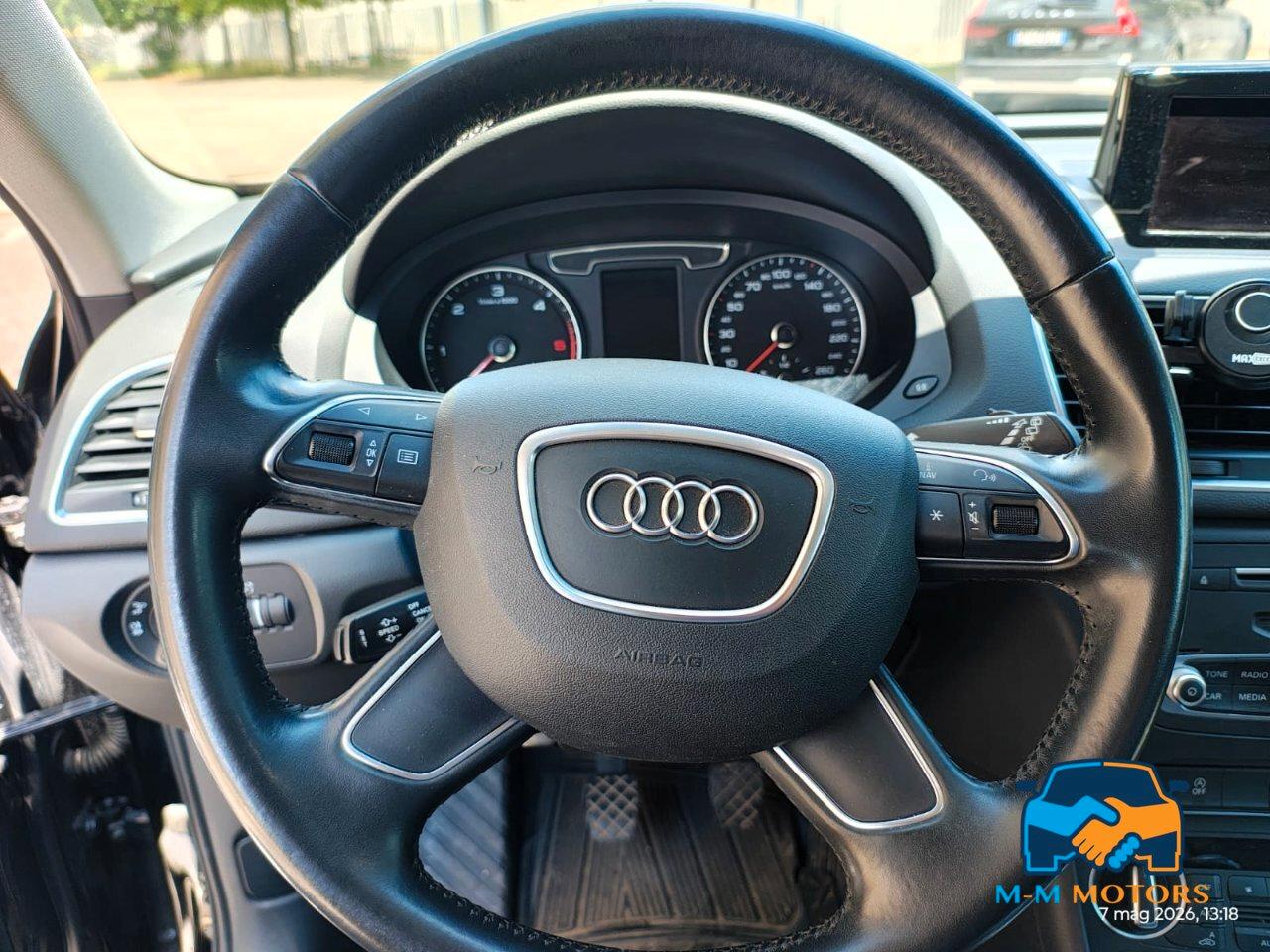 Audi Q3 2.0 tdi Business 120cv