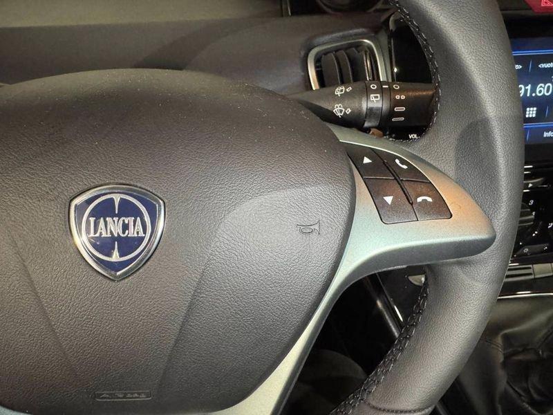 Lancia Ypsilon 3ª serie 1.0 FireFly 5 porte S&S Hybrid Platino