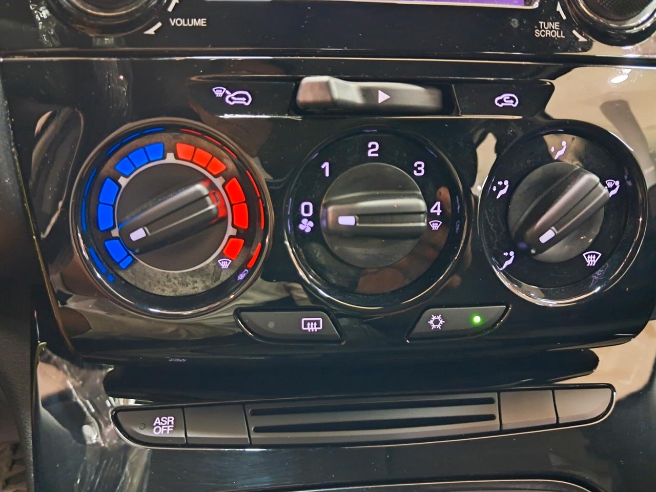 Lancia Ypsilon 1.2 69 CV 5 porte GPL Ecochic Gold