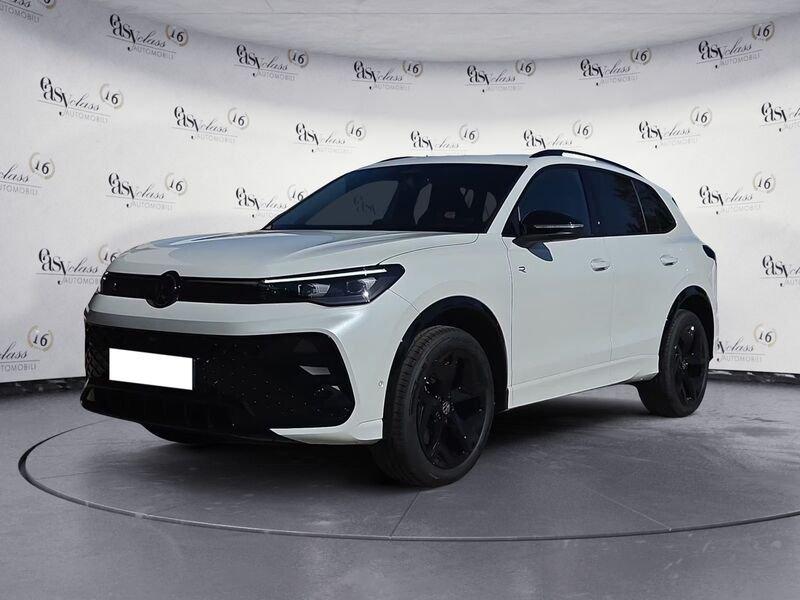 Volkswagen Tiguan 2.0 TDI 142KW SCR R-Line DSG 4MOTION DCC HEAD-UP CAMERA