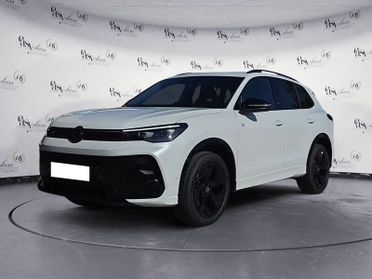 Volkswagen Tiguan 2.0 TDI 142KW SCR R-Line DSG 4MOTION DCC HEAD-UP CAMERA