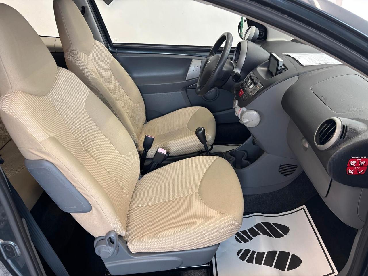 Peugeot 107 1.0 68CV 3p. Sweet Years