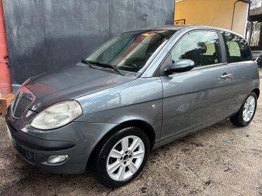 Lancia Ypsilon 1.3 MULTIJET 16V