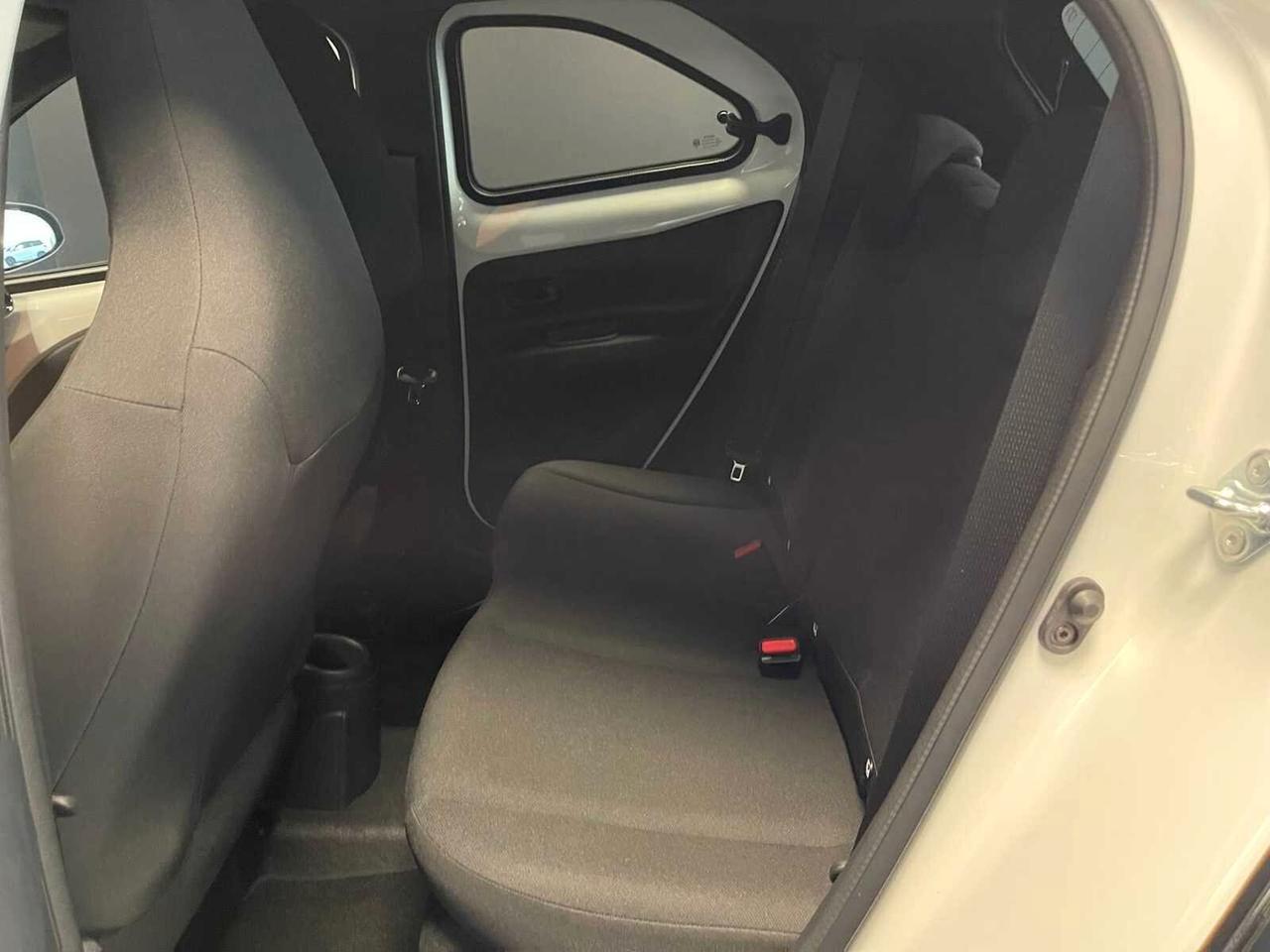TOYOTA AYGO X 1.0 VVT-I 72 CV 5 PORTE TREND KM0