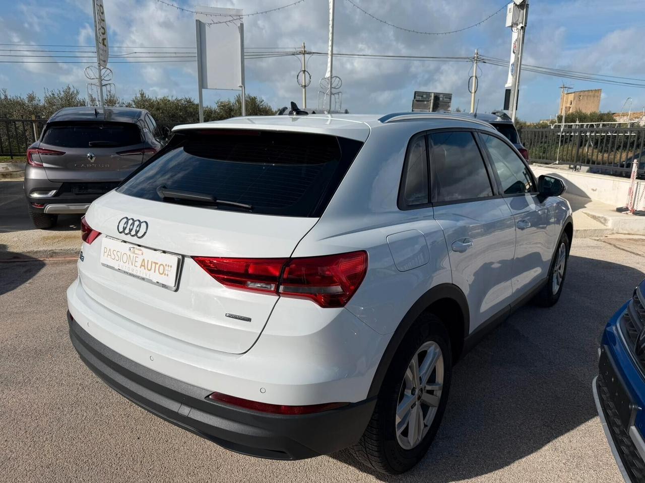 Audi Q3 35 2.0 TDI 150 CV S tronic Business Plus