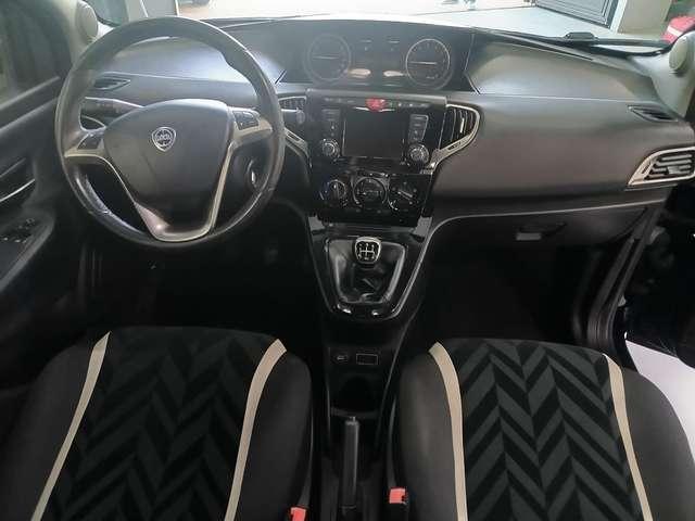 Lancia Ypsilon Ypsilon III 2015 1.2 Gold ecochic Gpl 69cv my16