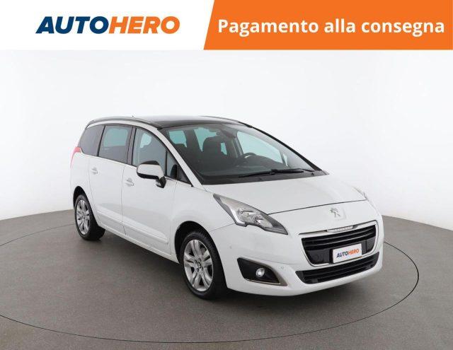 PEUGEOT 5008 BlueHDi 120 S&S Allure