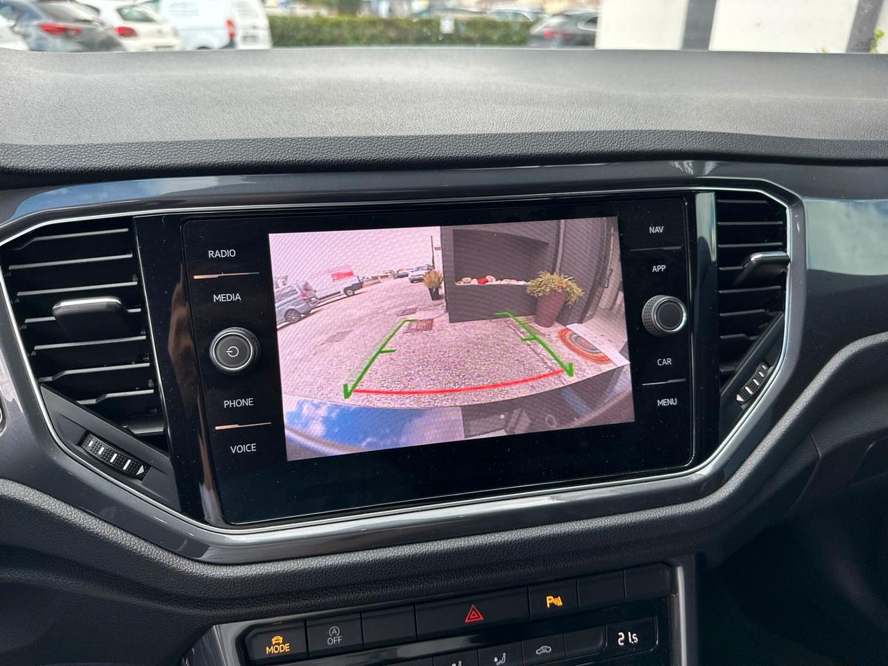Volkswagen T-Roc 1.5 TSI ACT DSG R-Line