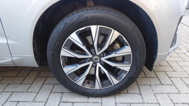 VOLVO XC60 B4 (d) AWD automatico Plus Bright