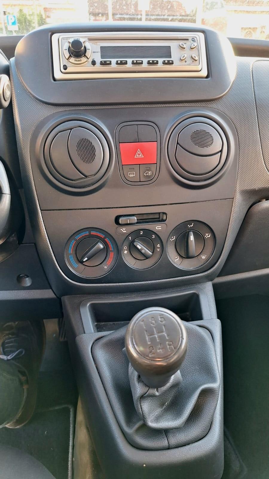 Fiat Fiorino 1.3 diesel MJT - 75CV - Tagliandato - PERFETTO