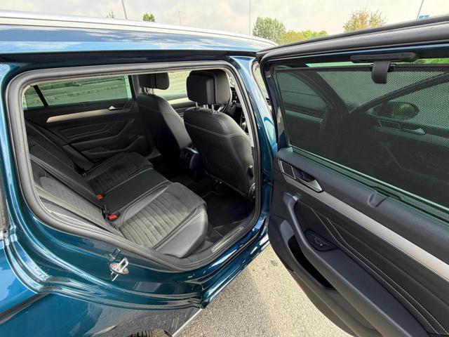 VOLKSWAGEN Passat Variant 2.0 TDI SCR 200 CV DSG Executive IVA ESPOSTA