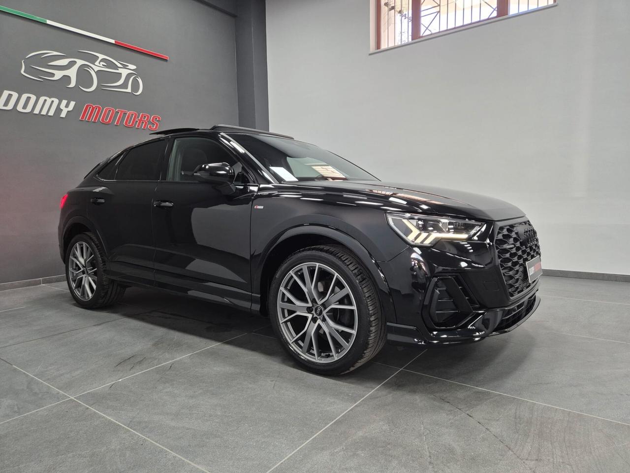 Audi Q3 SPORTBACK 35 TDI quattro S-tronic S-line