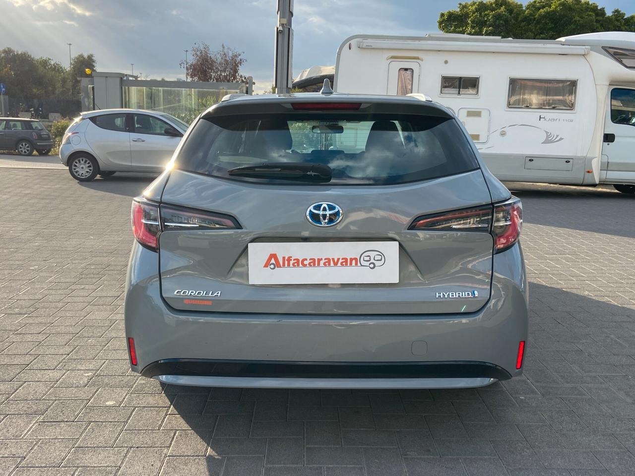 Toyota Corolla Touring Sports 1.8h Business Tech cvt