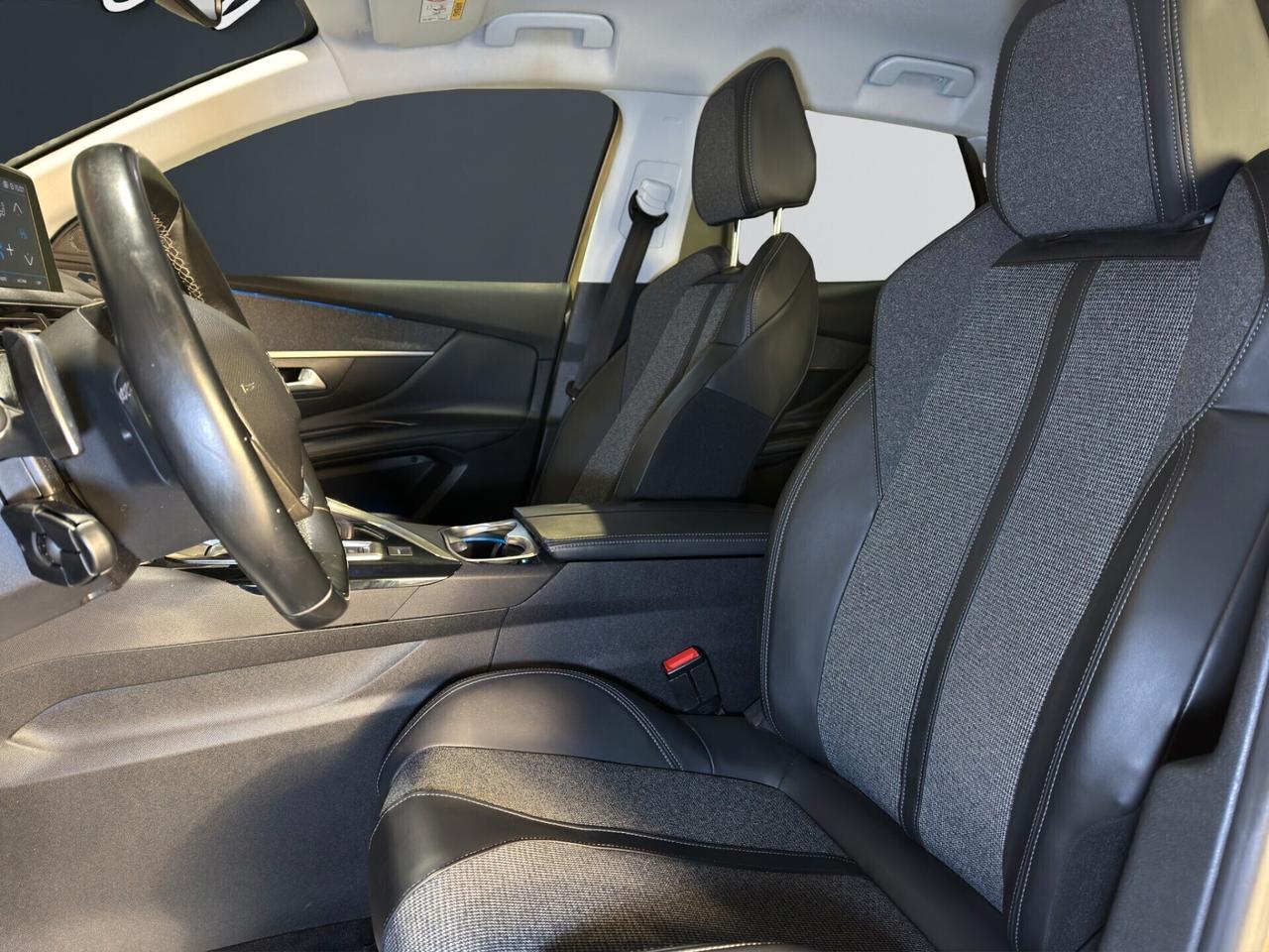 Peugeot 3008 1.2 puretech t GT LINE S&S