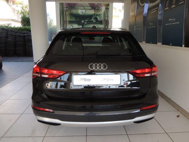AUDI Q3 35 TDI S tronic Business Advanced