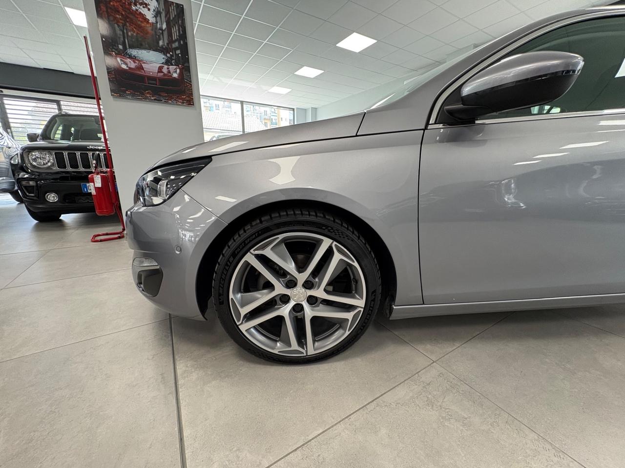 Peugeot 308 Allure 1.5 HDI 120cv 2016 km 104000