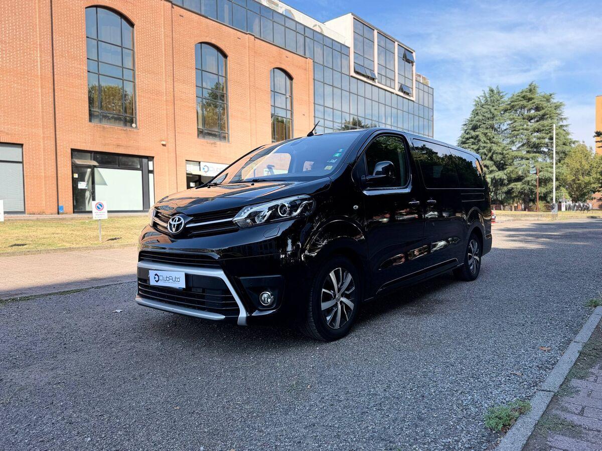 TOYOTA Proace II Verso 2.0d 180cv S&S L2 Luxury 5p 8p.ti auto E6d