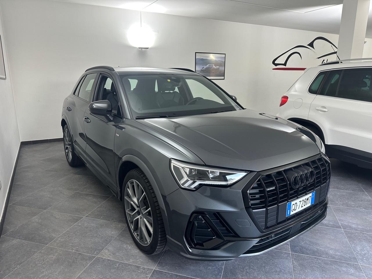 Audi Q3 Suv