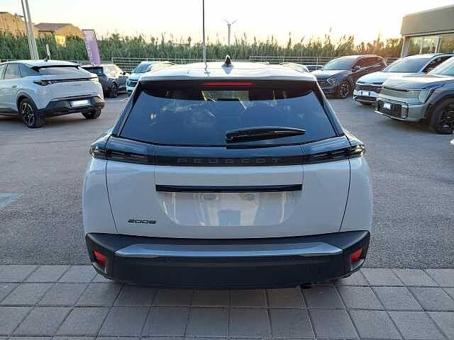 Peugeot 2008 PureTech 100 S&S Allure KM 0