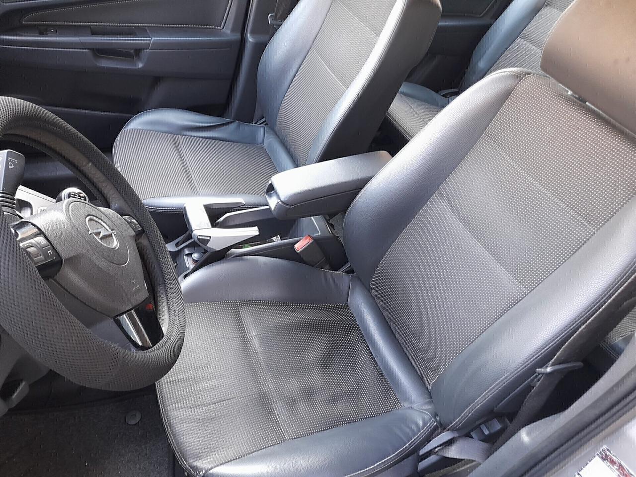 Opel Zafira 1.6 16V ecoM 94CV Cosmo