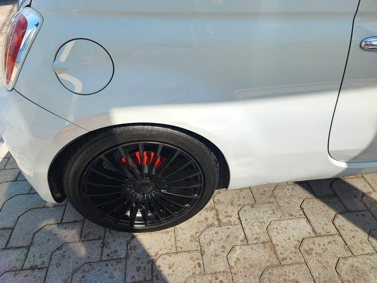 Fiat 500 1.2 allestimento estetico abarth