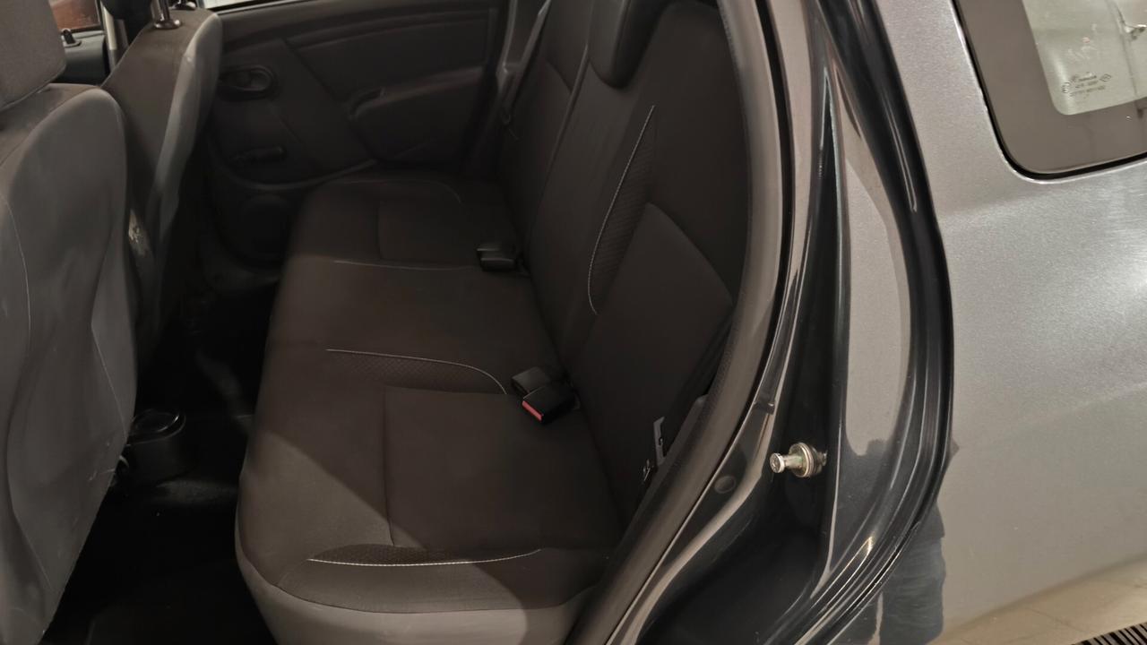 Dacia Duster Laurente 1.6 Benzina/Gpl