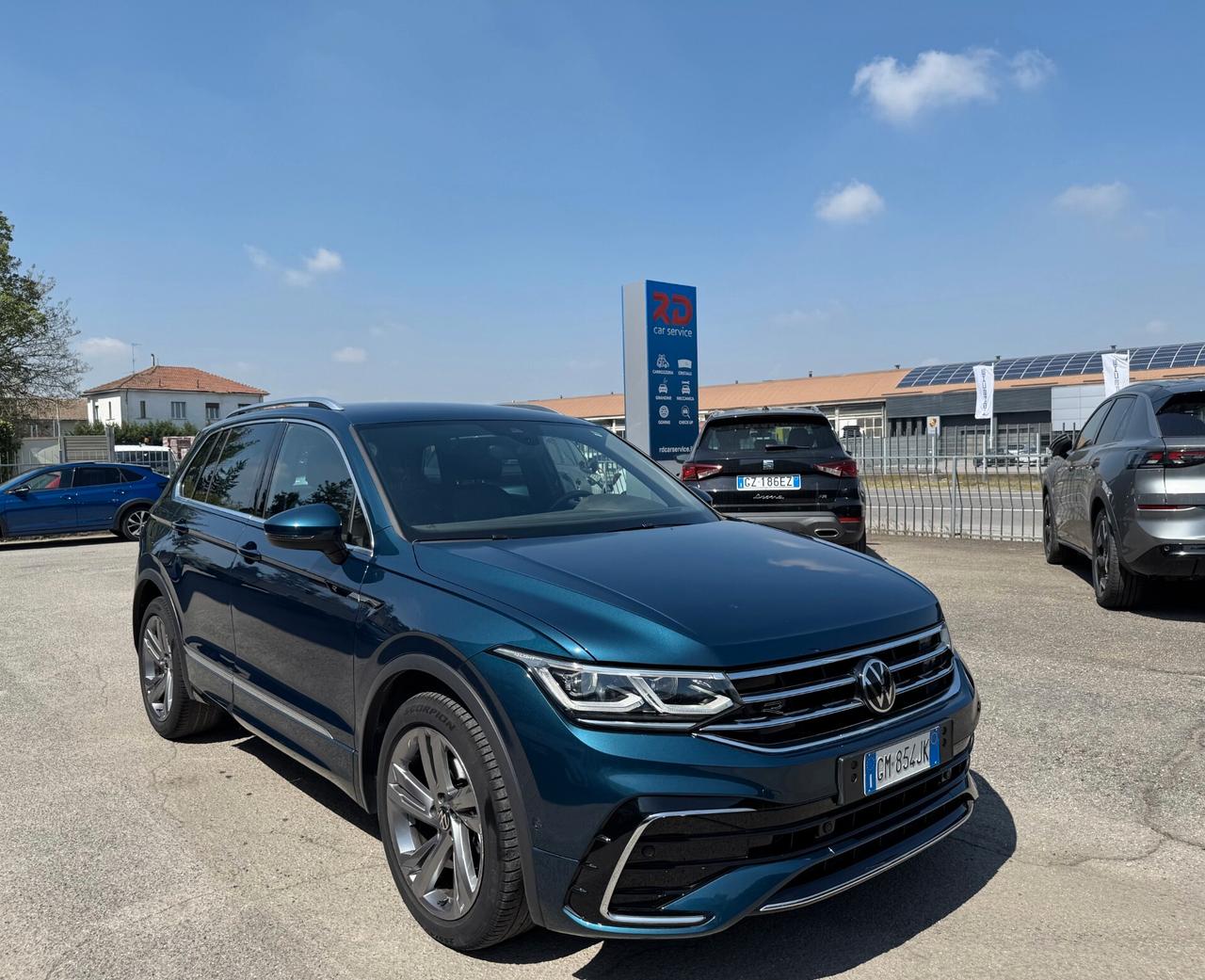 Volkswagen Tiguan 1.5 tsi R-Line 150cv dsg / NO VINCOLI / MATRIX