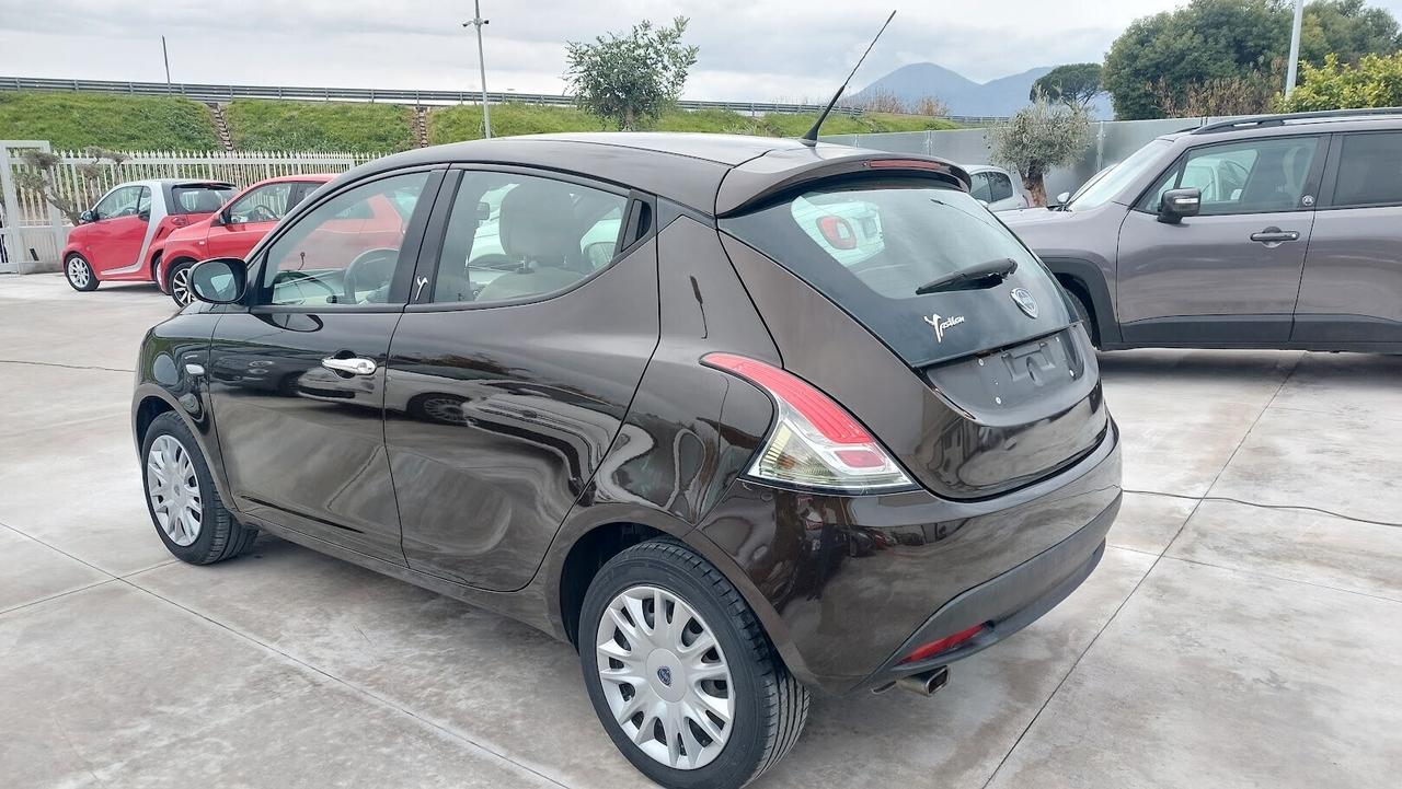 Lancia Ypsilon 1.2 69 CV 5 porte S&S 2013