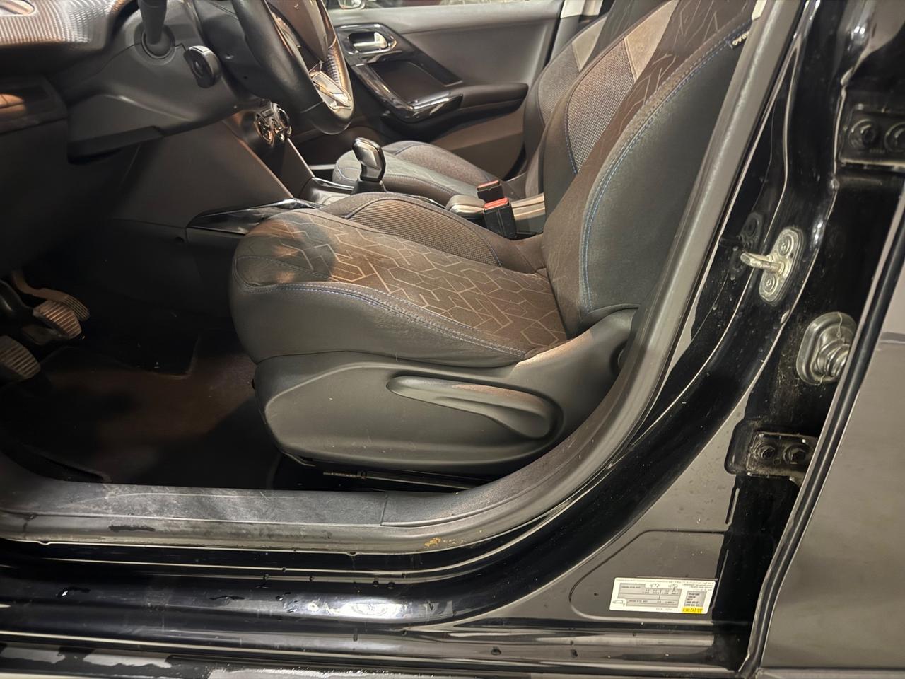 Peugeot 2008 PureTech 82 S&S Allure