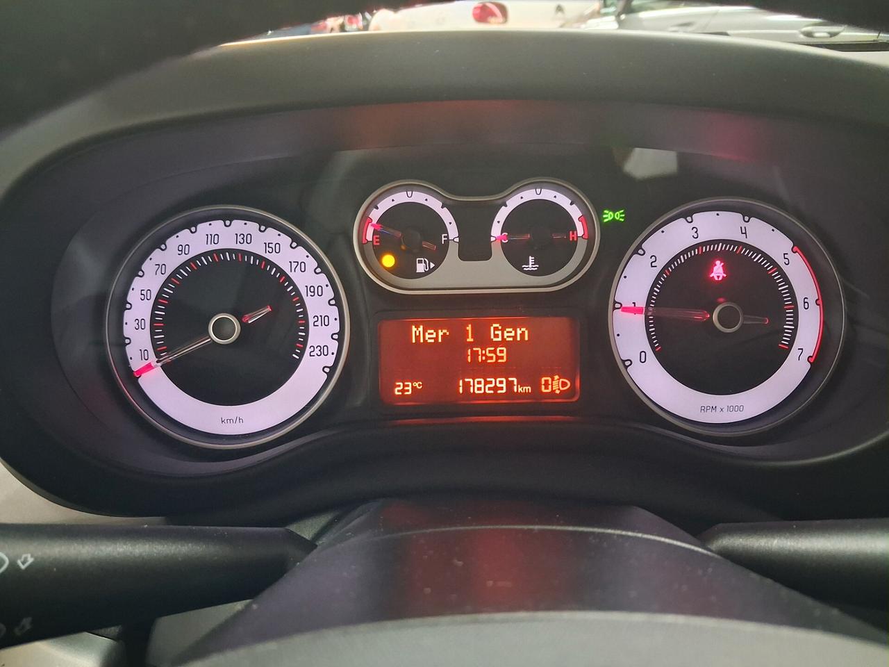 Fiat 500L 1.6 Multijet 105cv living