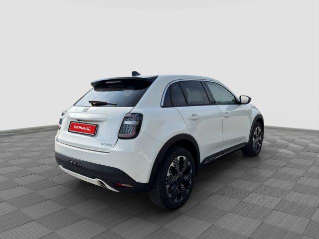 FIAT 600 (2023-->) Hybrid 100 CV DCT MHEV La Prima