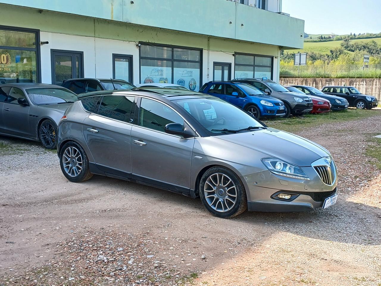 Lancia Delta 2.0 MJT DPF Oro