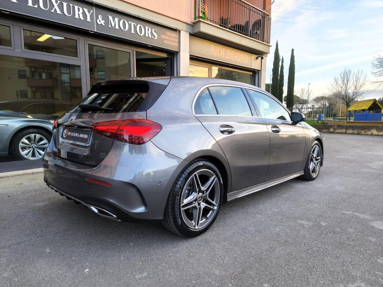 MERCEDES-BENZ A 180 d Aut. Premium Plus AMG Line P.CONSEGNA