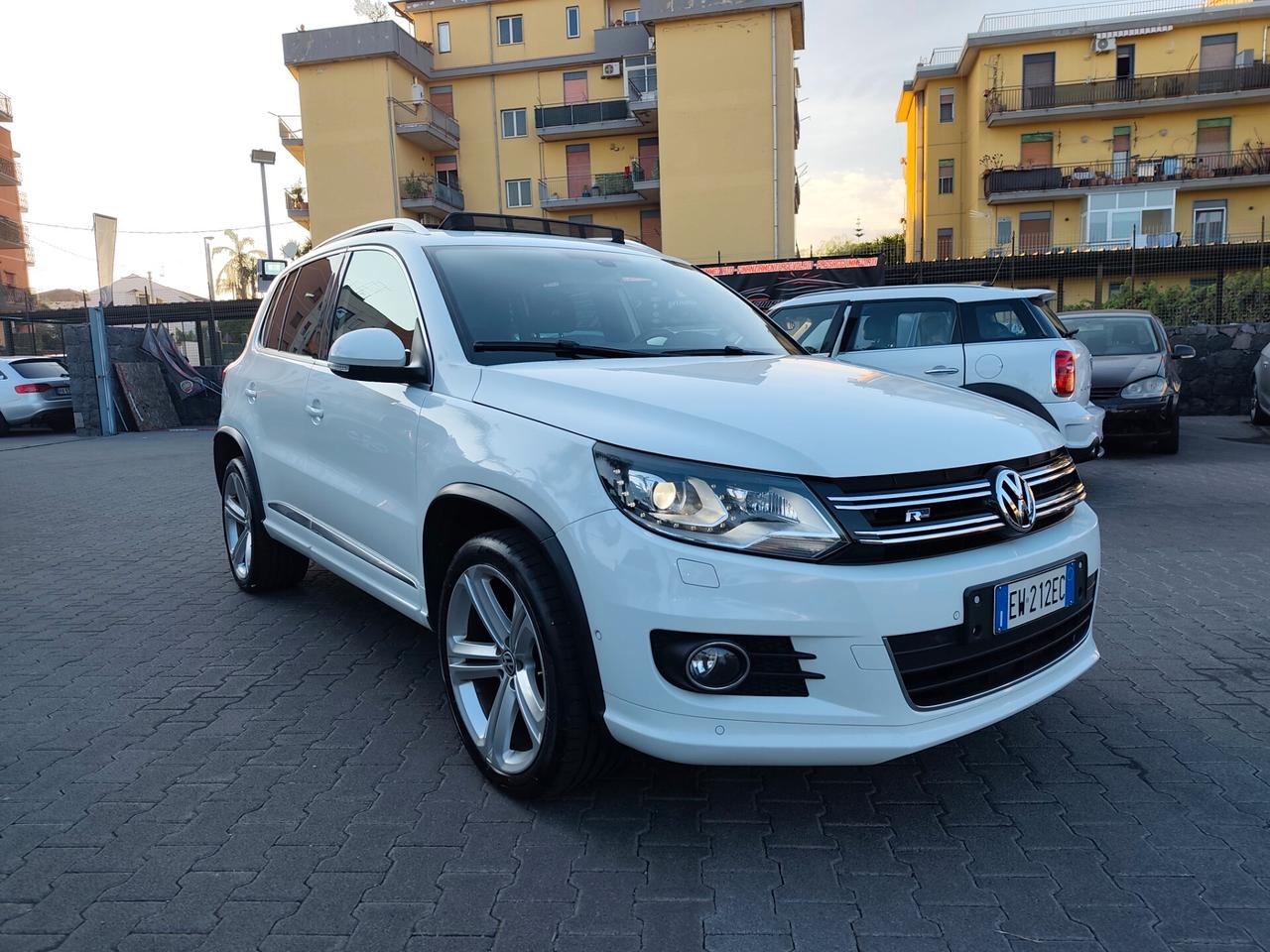 Volkswagen Tiguan 2.0 TDI 177 CV 4MOTION DSG R-Line