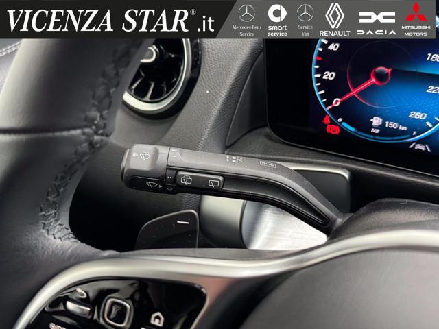 MERCEDES-BENZ GLB 180 d SPORT