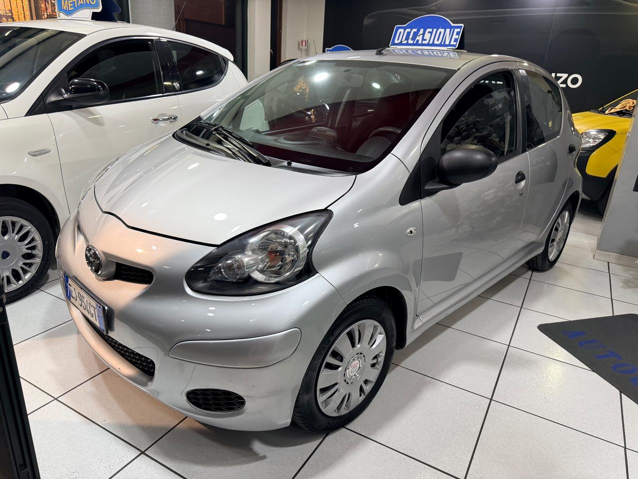 Toyota Aygo 1.0 TOM TOM
