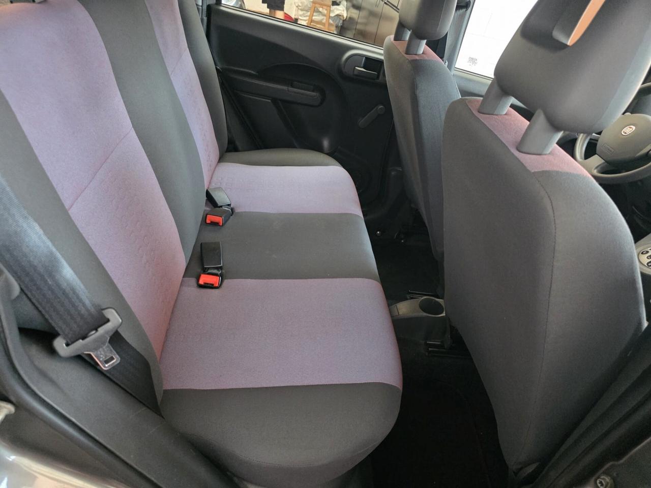 Fiat Panda 1.2 Emotion Dualogic cambio automatico neopat