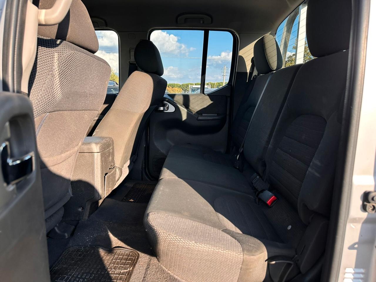 Nissan Navara 2.5 dCi 190CV 4 porte Double Cab XE