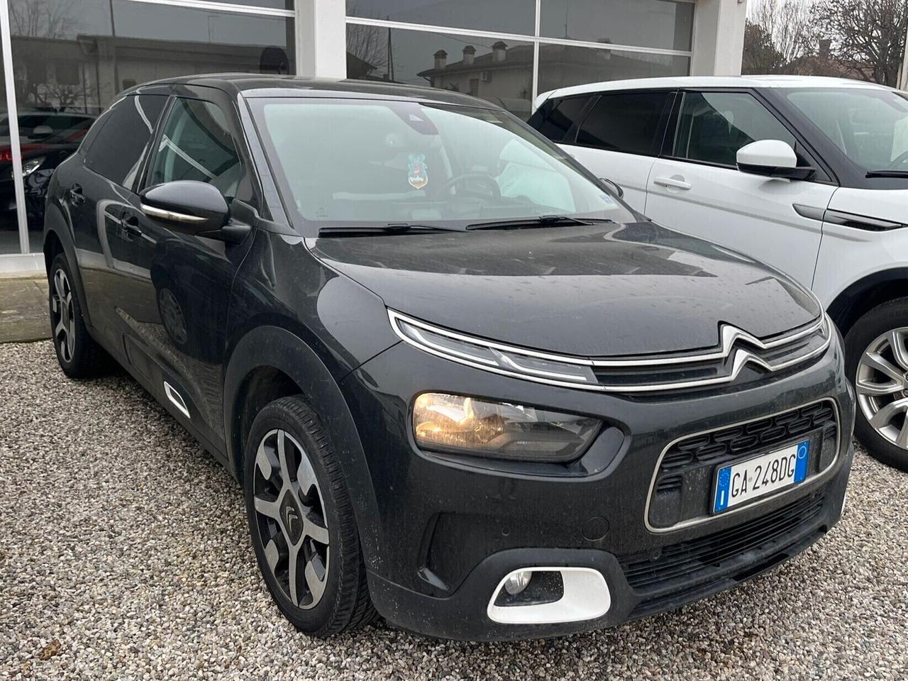 Citroen C4 Cactus PureTech 110 S&S Shine Pack