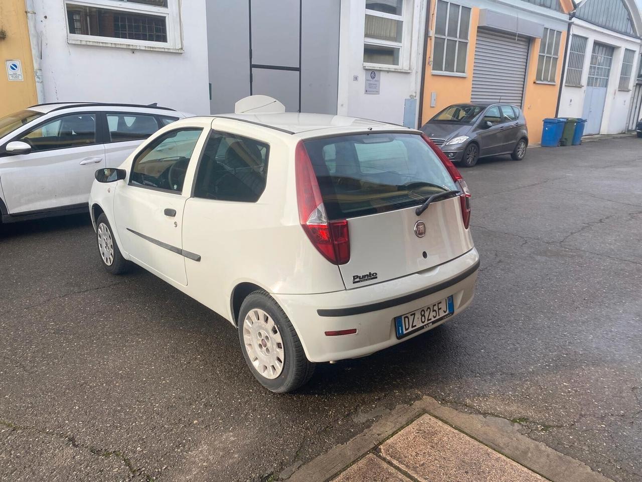 Fiat Punto Classic Active 1.2 3p - OK NEOPATENTATI