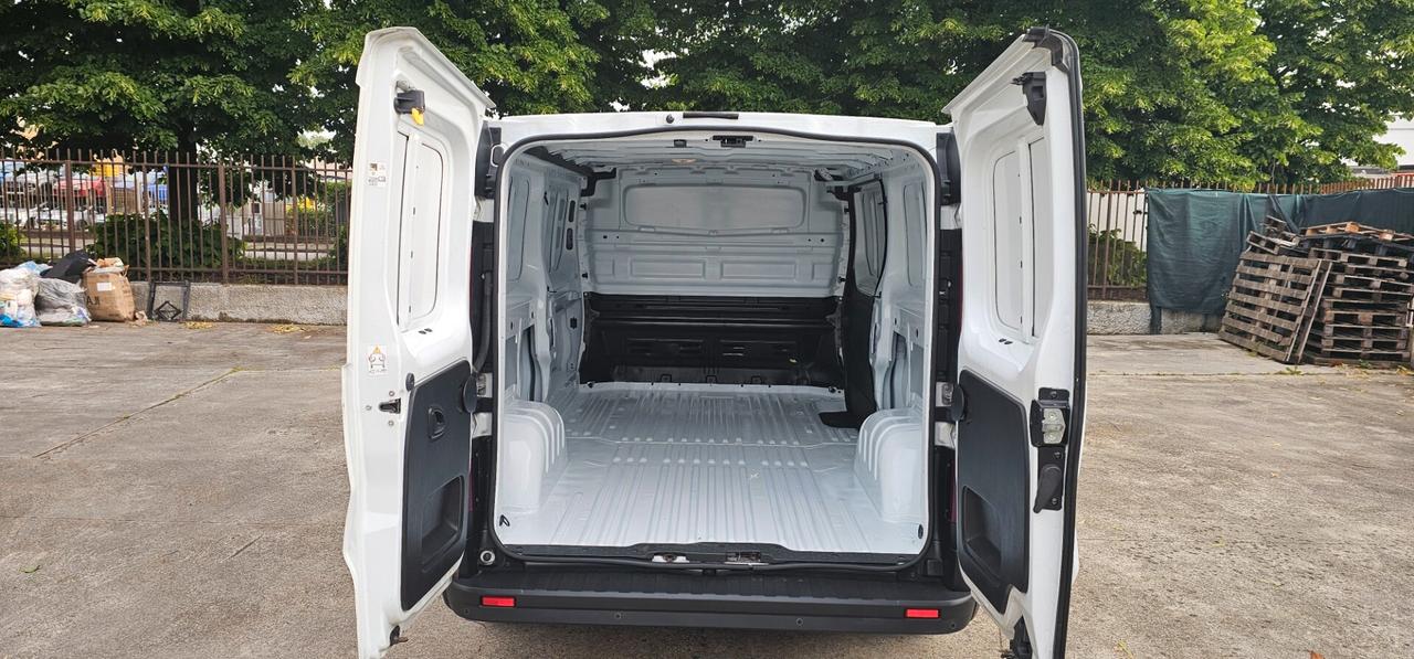 Renault Trafic T29 2.0 dCi 120CV PL-TN Furgone Ice Plus